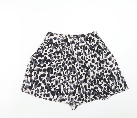 H&M Womens Pink Animal Print Viscose Basic Shorts Size 10 Regular Zip - Leopard Pattern
