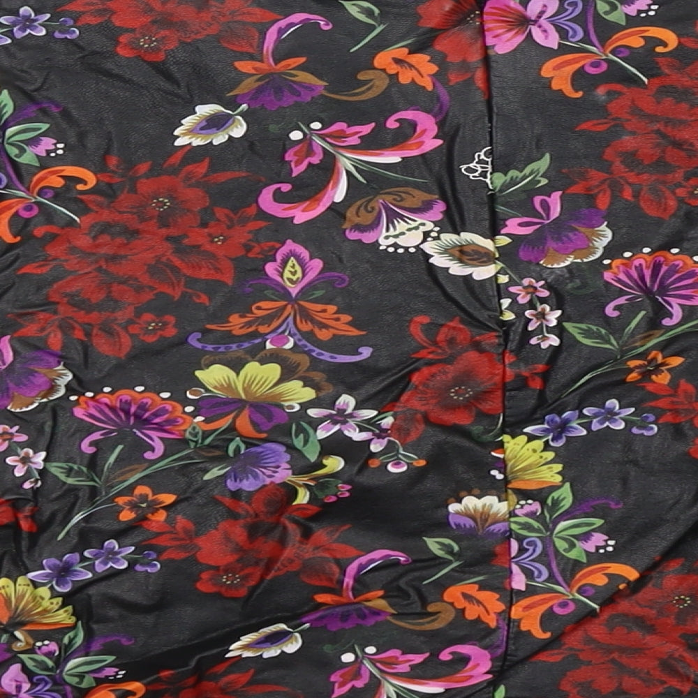 Glamorous Womens Black Geometric Polyester Basic T-Shirt Size S Round Neck