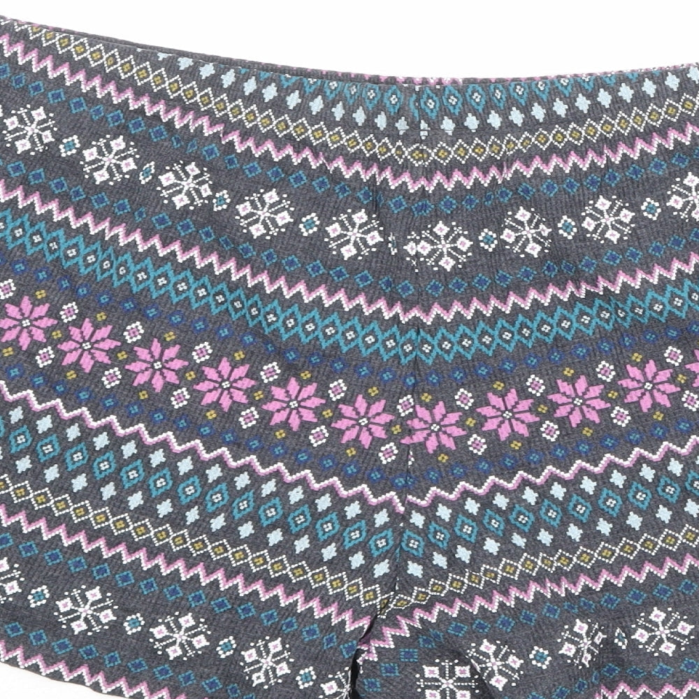 Marks and Spencer Womens Multicoloured Fair Isle Polyester Basic Shorts Size 38 in Regular Pull On