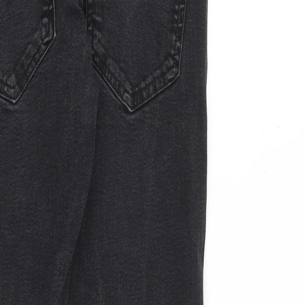 Brand and care label for Easy men’s black cotton skinny jeans, size 28, in, 30-inch leg extra-slim zip