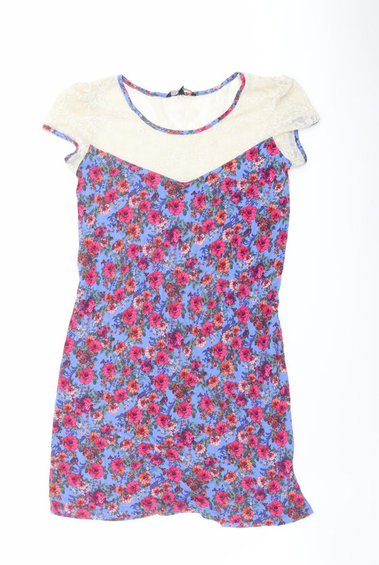 Additional front view of Dunnes women’s multicoloured floral cotton a-line, size UK 18, round neck pullover