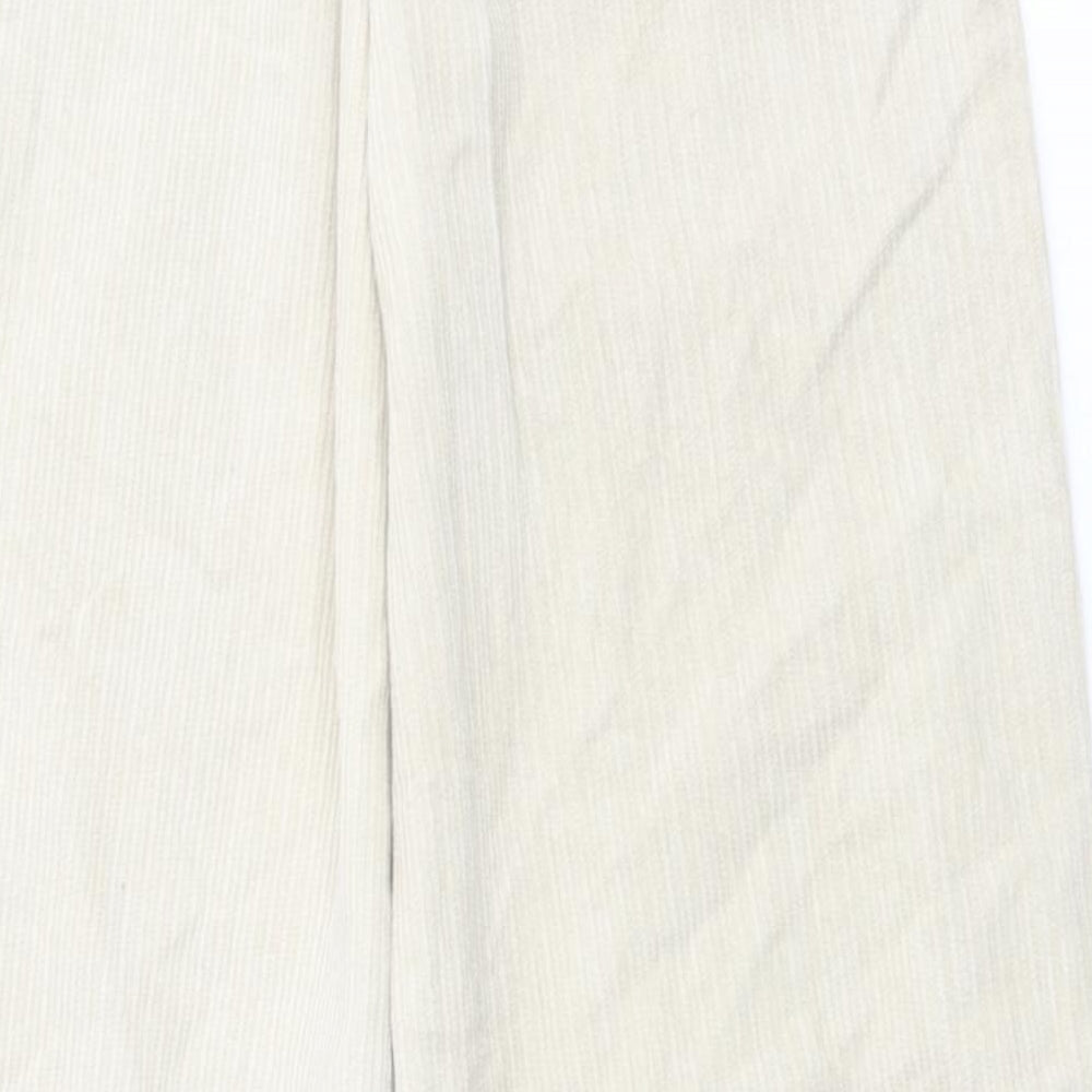 Womens UK Size 24 in BDG Regular Fit Carrot Beige Trousers