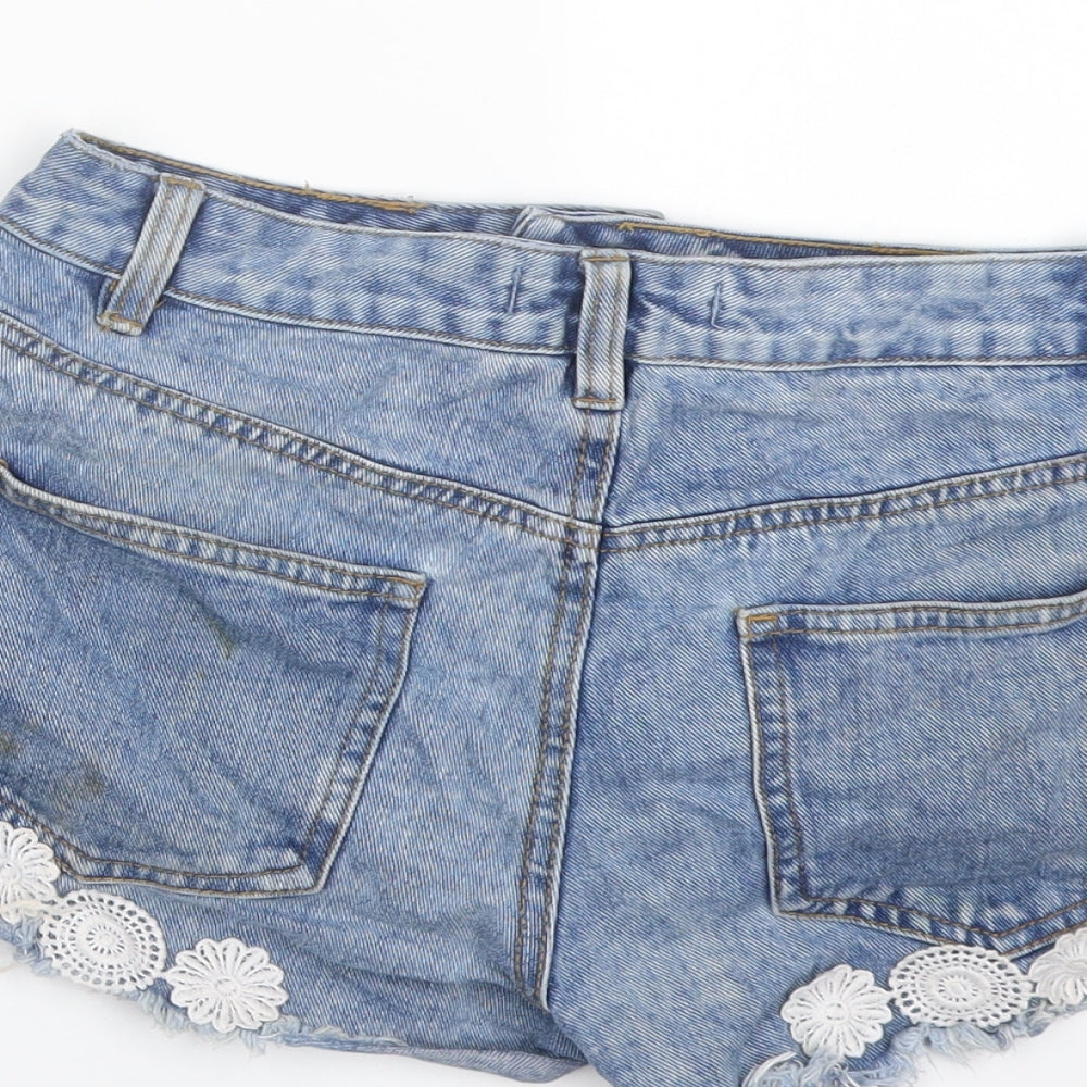 Brand and care label for Denim & Co. women’s blue cotton cut-off shorts, size UK 10, 3-inch leg regular button - distressed