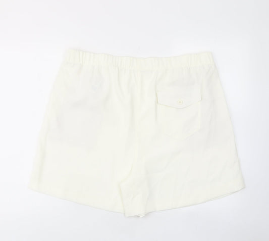 Marks and Spencer Womens Ivory Polyester Bermuda Shorts Size 20 L7 in Regular Pull On - Pockets, Elastic waist