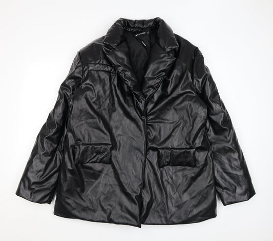 Womens UK Size 10 PRETTYLITTLETHING Black Puffer Jacket