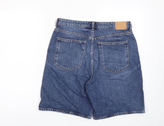 Weekday Womens Blue Cotton Boyfriend Shorts Size 31 in L8 in Regular Zip - Pockets, Logo