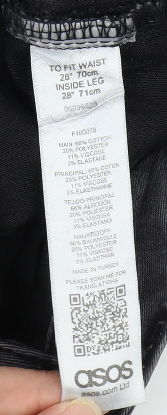 Close-up detail of ASOS Black Skinny Jeans for Women in, size 8