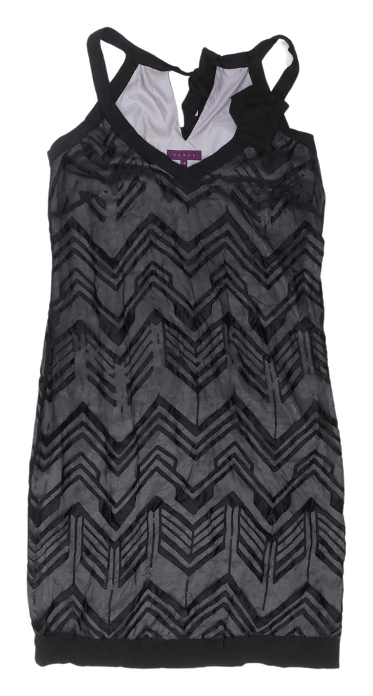 Debut Women’s Black Sleeveless Chevron Dress Size 12