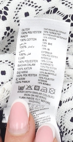 Womens UK Size 16 Debenhams White Basic Blouse