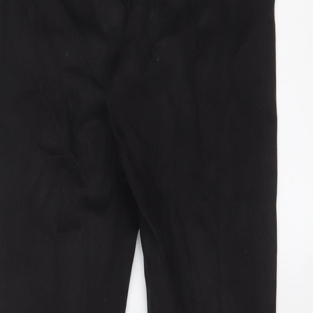 Brand and care label for ASOS women’s black cotton skinny jeans, size UK 28, in, 32-inch leg regular zip