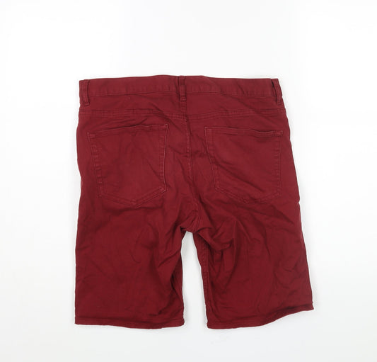 H&M Mens Red Cotton Bermuda Shorts Size 31 in L10 in Regular Zip