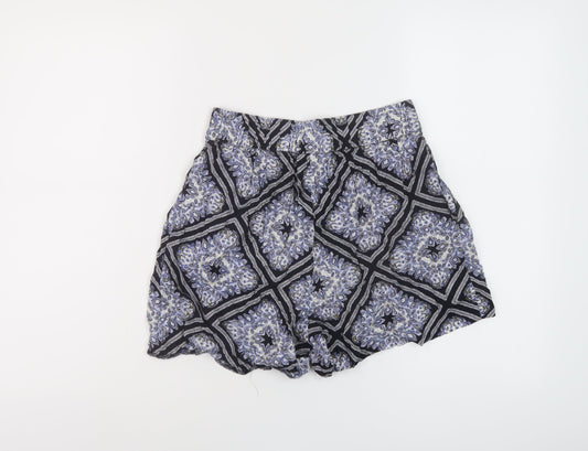 H&M Womens Blue Geometric Vinyl Basic Shorts Size 8 L4 in Regular