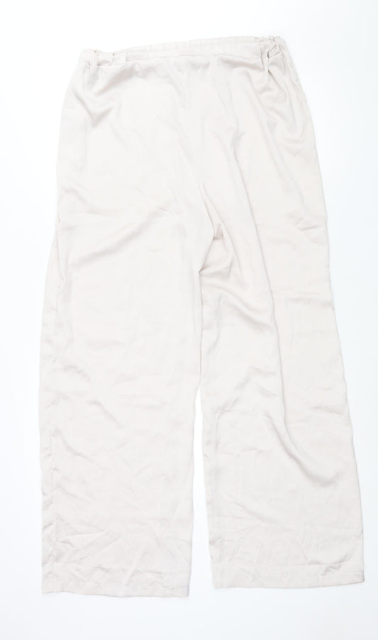 Womens UK Size 18 PRETTYLITTLETHING Regular Fit Ivory Trousers