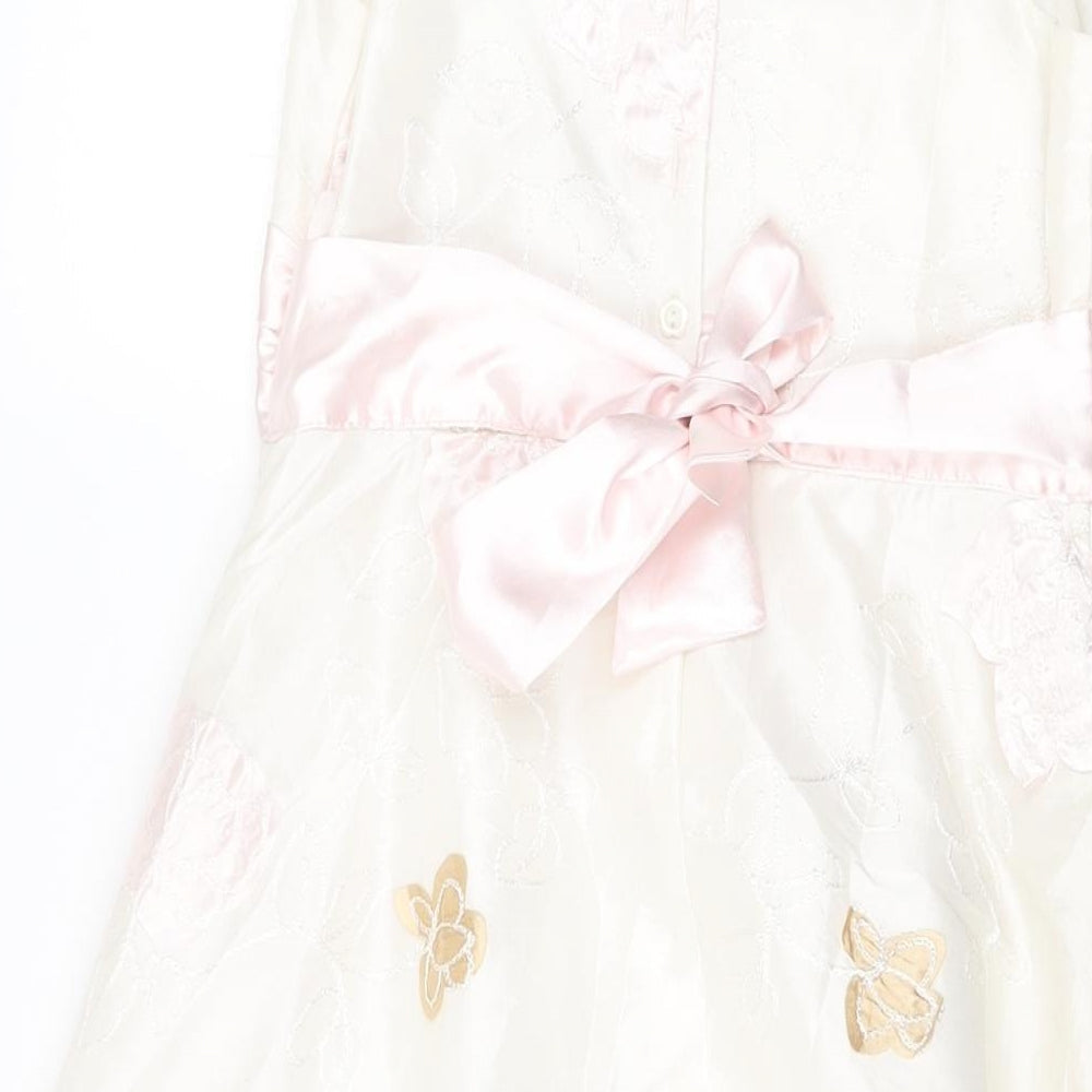 Dress To Impress Girls White Floral Polyester A-Line Size 11 Years Square Neck Button