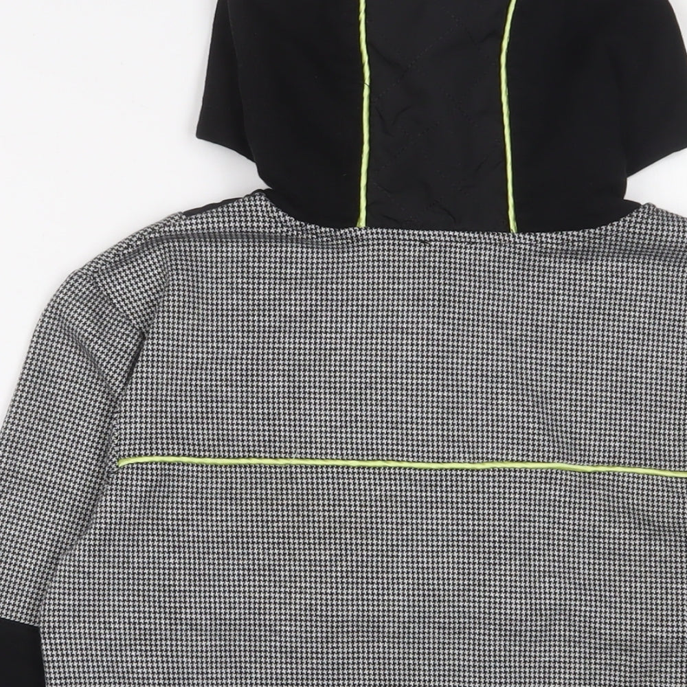 Brand and care label for River Island boys’ black houndstooth jacket, size 9-10, years zip