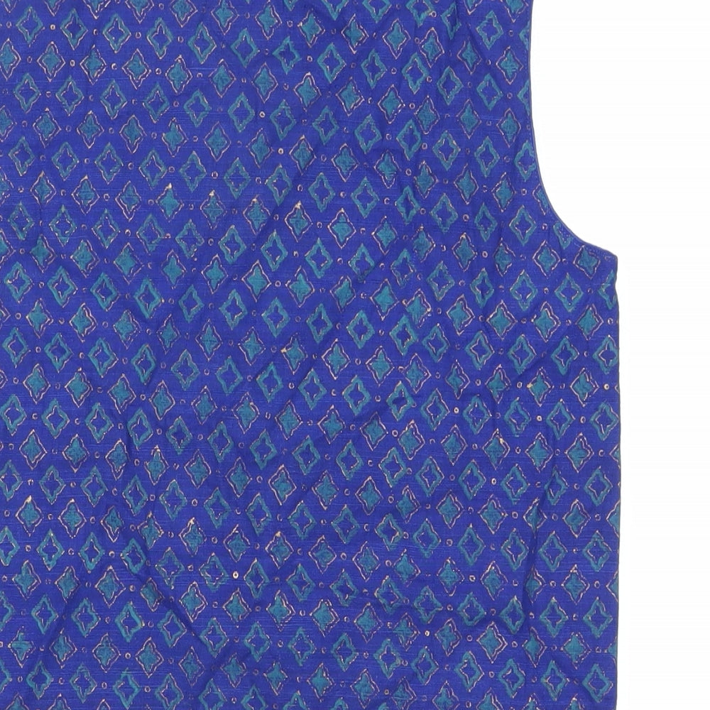 Brand and care label for Fabindia boys’ blue geometric jacket waistcoat, size 10-11, years button
