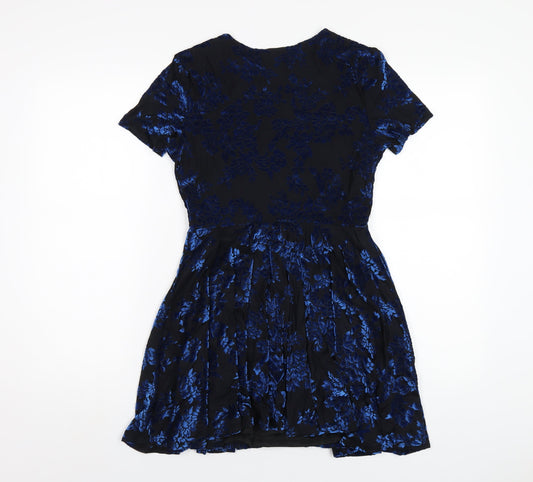 FOREVER 21 Womens Black Floral Polyester A-Line Size M Round Neck Pullover