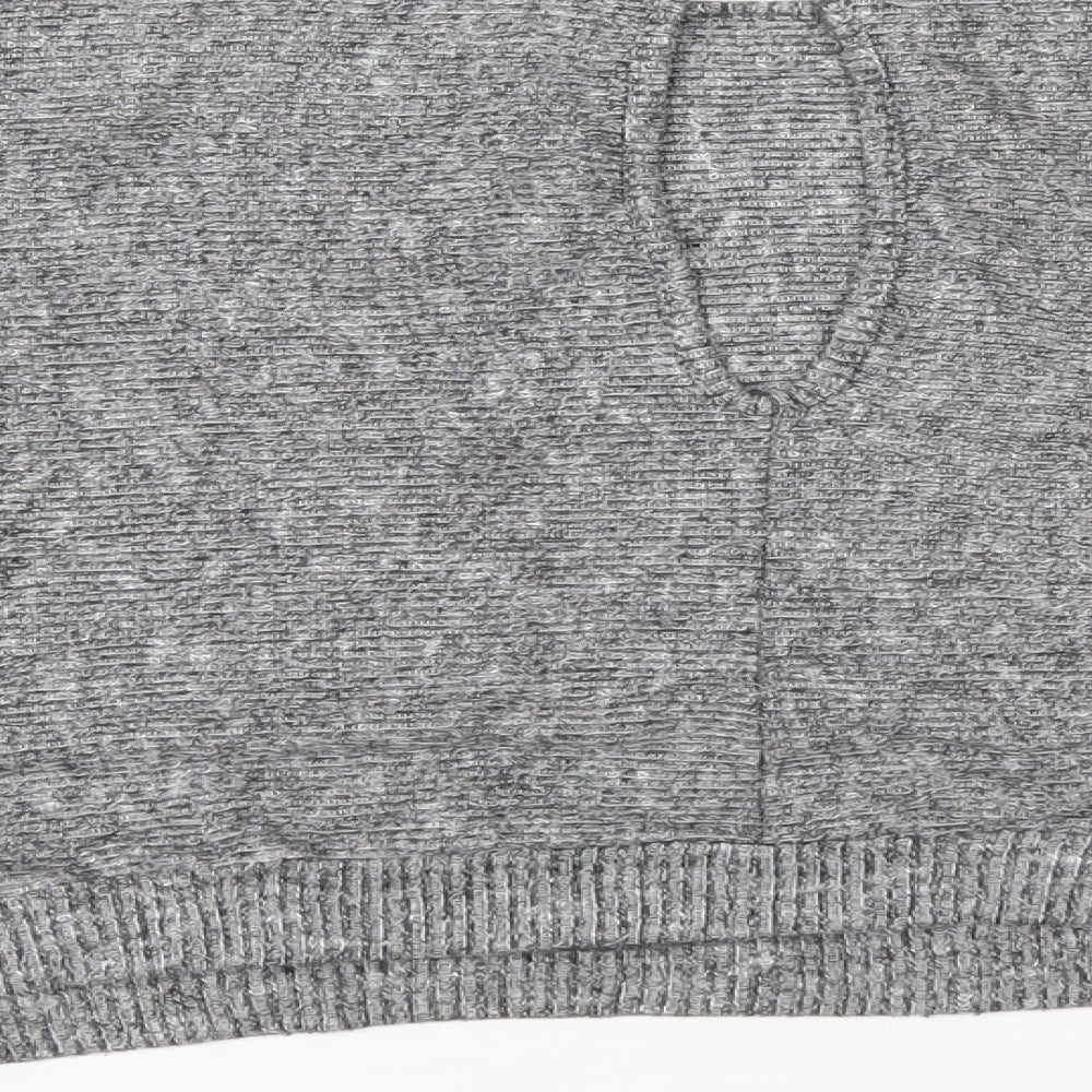 Brand and care label for BDG women’s grey viscose cropped t-shirt, size M, round neck