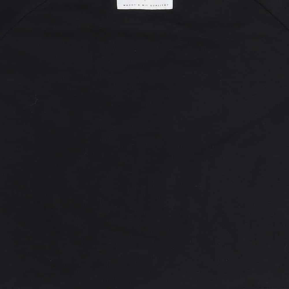 Brand and care label for Puma unisex black cotton t-shirt, short sleeve, size S