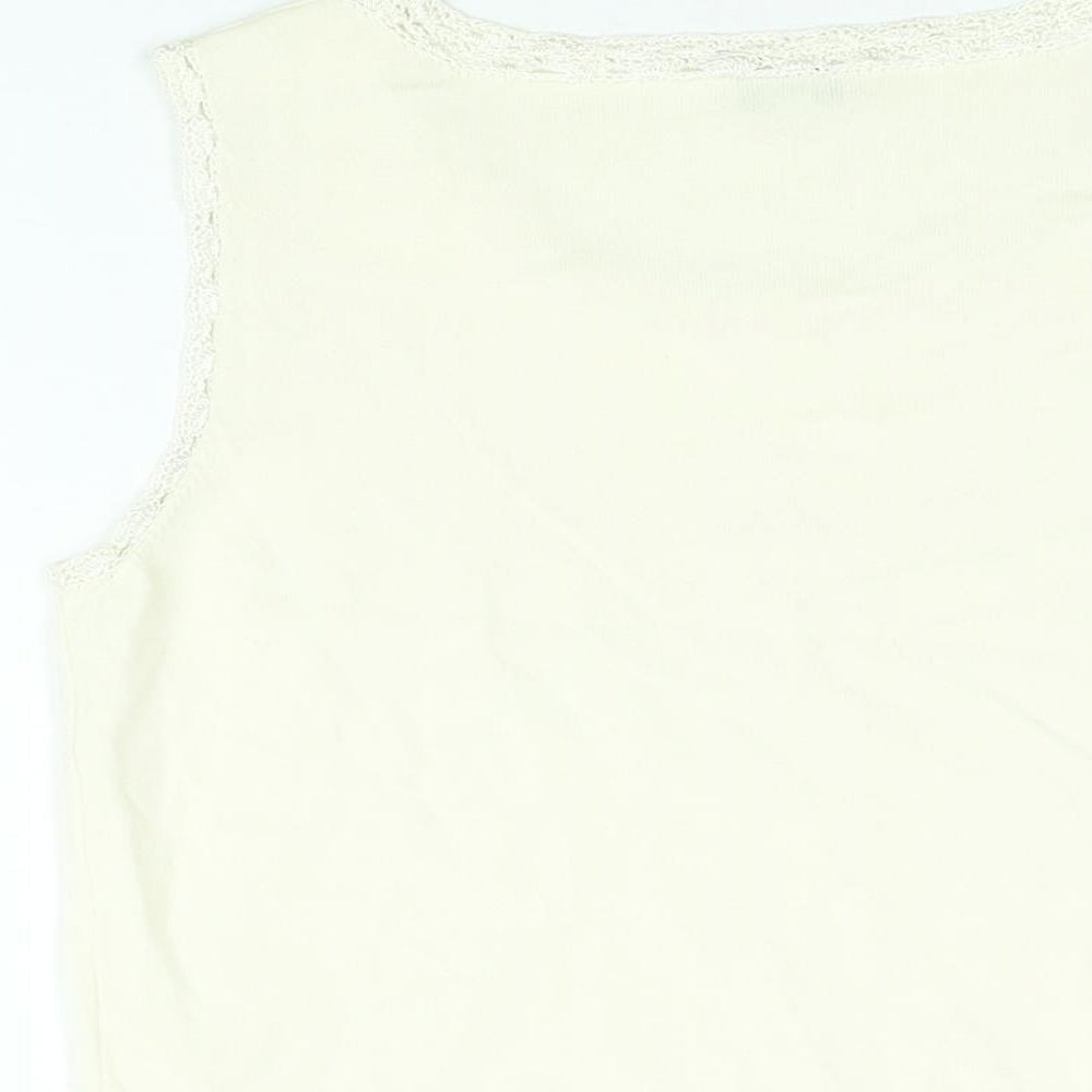CC Womens Ivory Viscose Basic T-Shirt Size M Round Neck