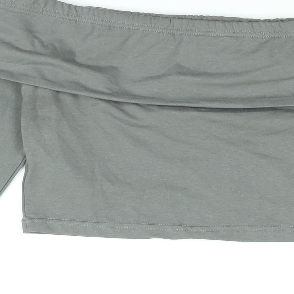 Womens UK Size 16 PRETTYLITTLETHING Grey Cropped T-Shirt