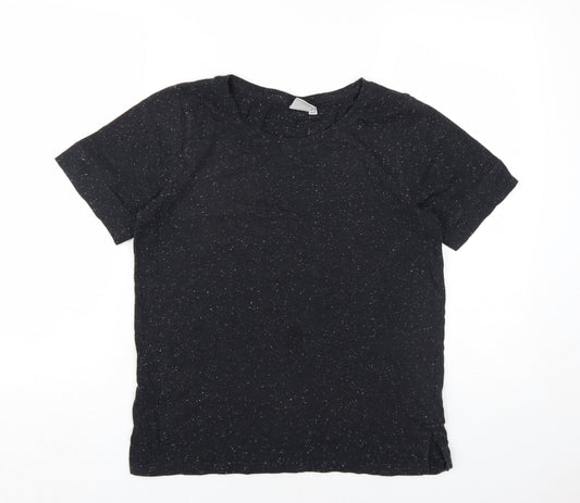 Additional front view of ICHI women’s black cotton basic t-shirt, size M, round neck