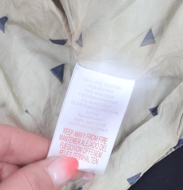 River Island Women's Black Cropped Blazer Size 6