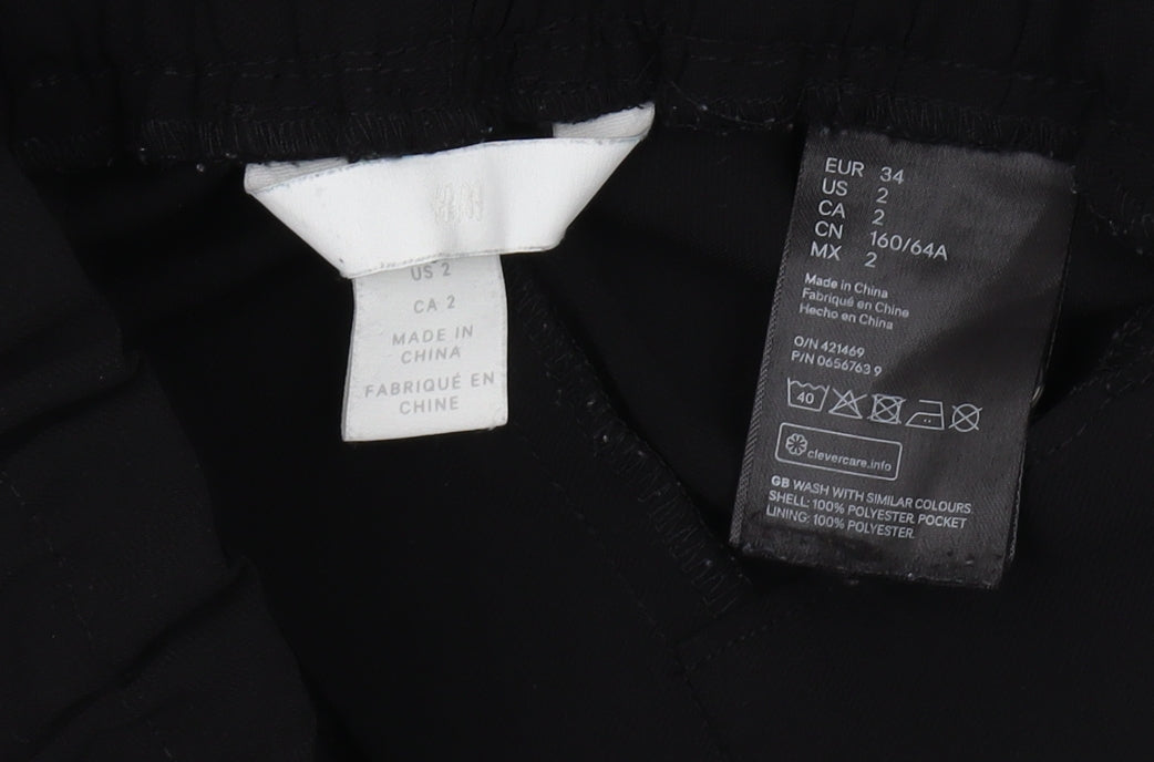 H&M Women's Black Mid-Rise Shorts, Size 6