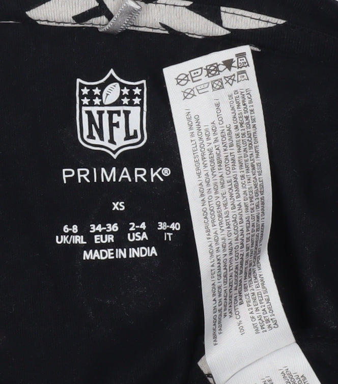 Close-up detail of Primark Black Raiders unisex t-shirt xs