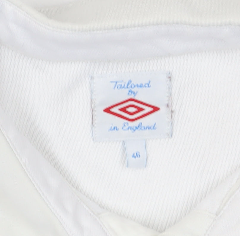 Umbro Men's White Polo Shirt, Size 18, Short Sleeve Casual