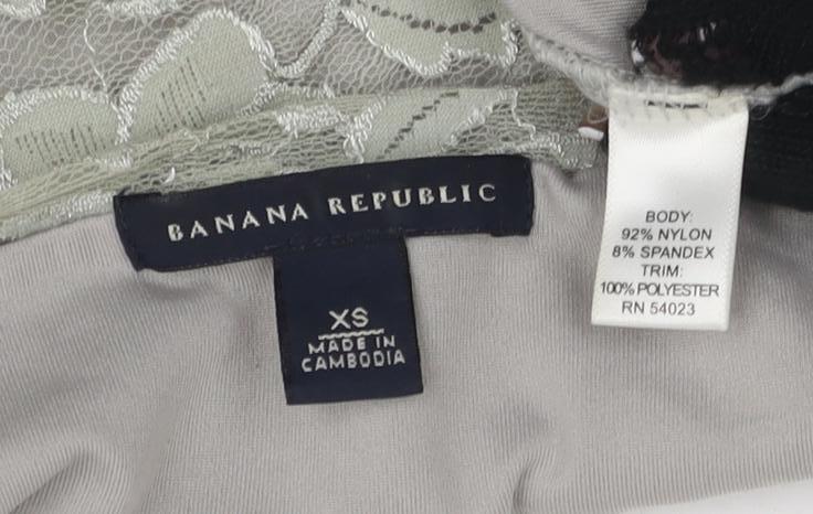 Banana Republic Women's Green Lace Blouse XS