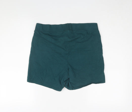 Torrid Women's Green Cotton Casual Shorts Size 2