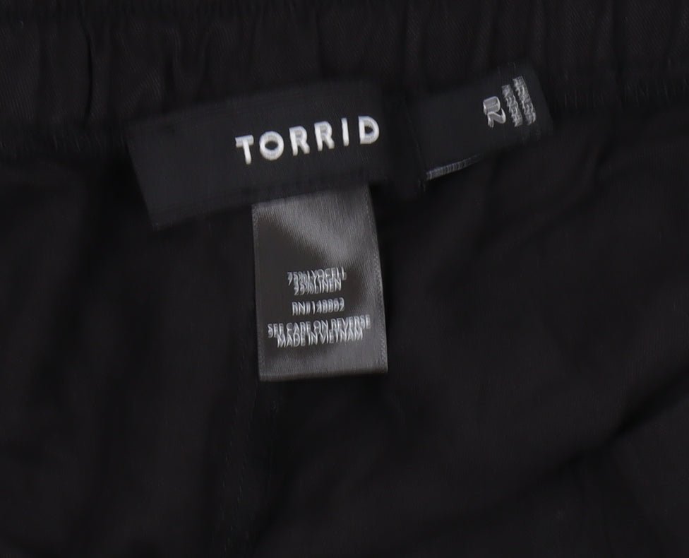 Torrid Women's Black Relaxed Mid-Rise Shorts, Size 12