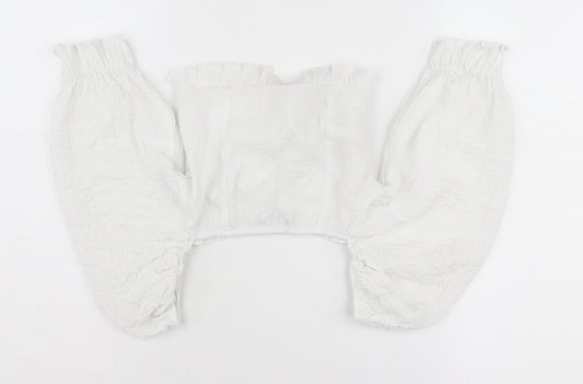 Bershka Women’s White Cropped Puff Sleeve Top - S