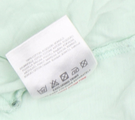 Smith & Jones Men's M Green Crew Neck T-Shirt