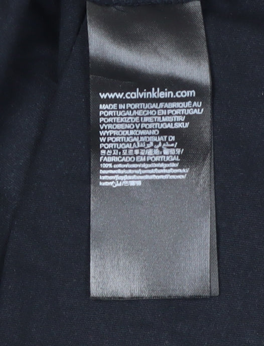 Brand and care label for Calvin Klein unisex black t-shirt s basic style