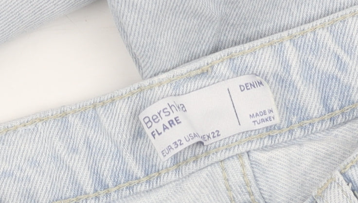 Bershka Women’s Blue Flared Jeans Size 4