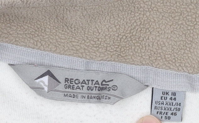 Regatta Women's Ivory Pullover Sweatshirt, Size 18, Fleece