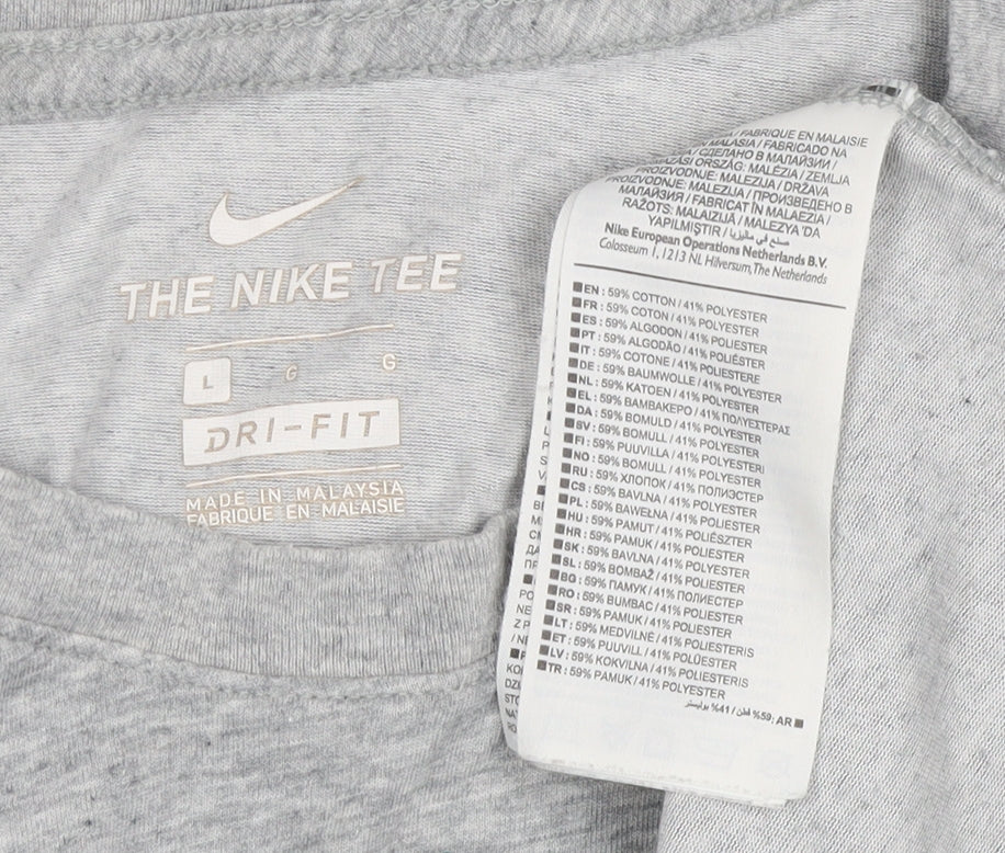 Nike Men's Grey Large Dri-Fit T-Shirt, Short Sleeve, Crew Neck