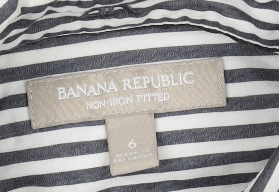 Banana Republic Women's Grey Striped Button-Up Shirt, Size 6
