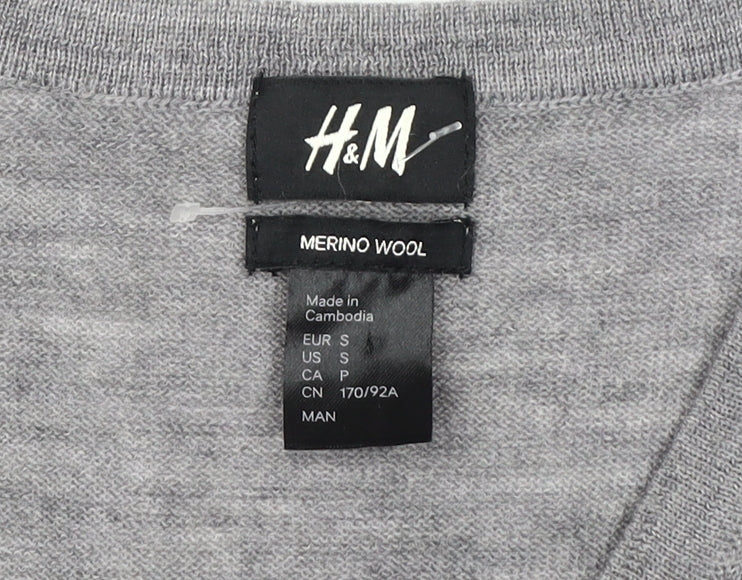 H&M Men’s Grey V-Neck Pullover Jumper Size S