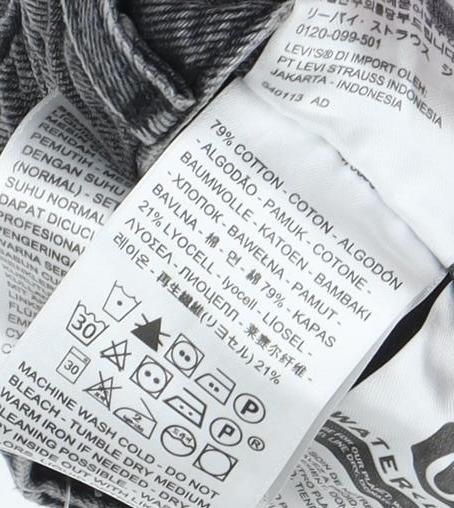 Levi's Women's Black High-Rise Tapered Jeans Size 4