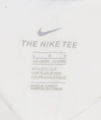 Additional view of Nike Teens White Cotton T-Shirt, size 12, Athletic Fit