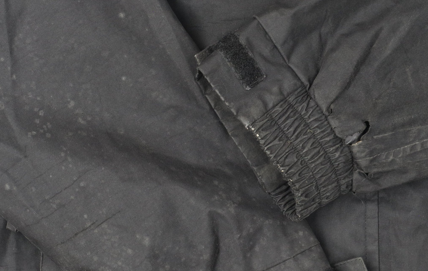 Mens UK Size S Higear Black Rain Coat