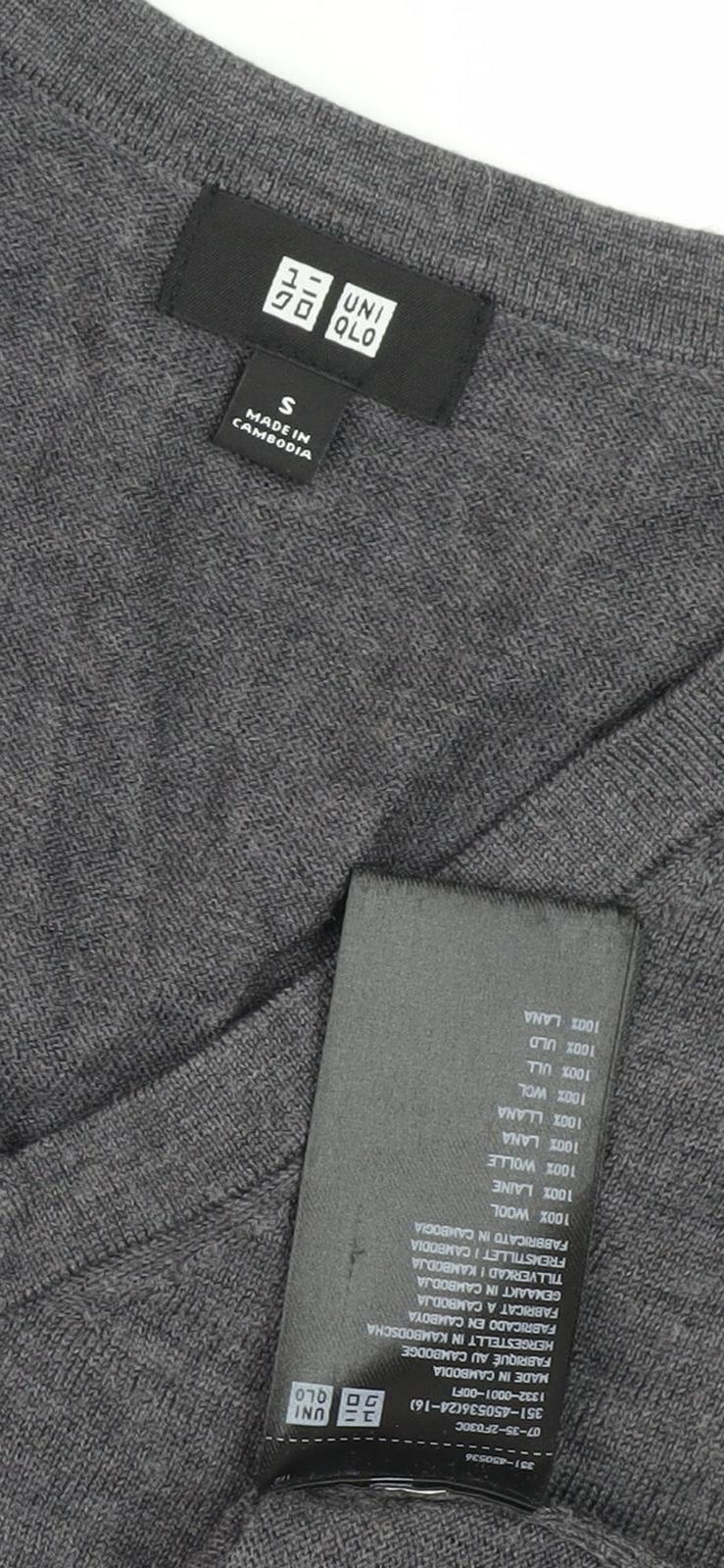 Uniqlo Men's Grey Wool V-Neck Pullover Jumper, Size S