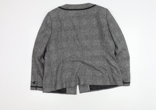 Viyella Women's Grey Herringbone Suit Jacket Size 18