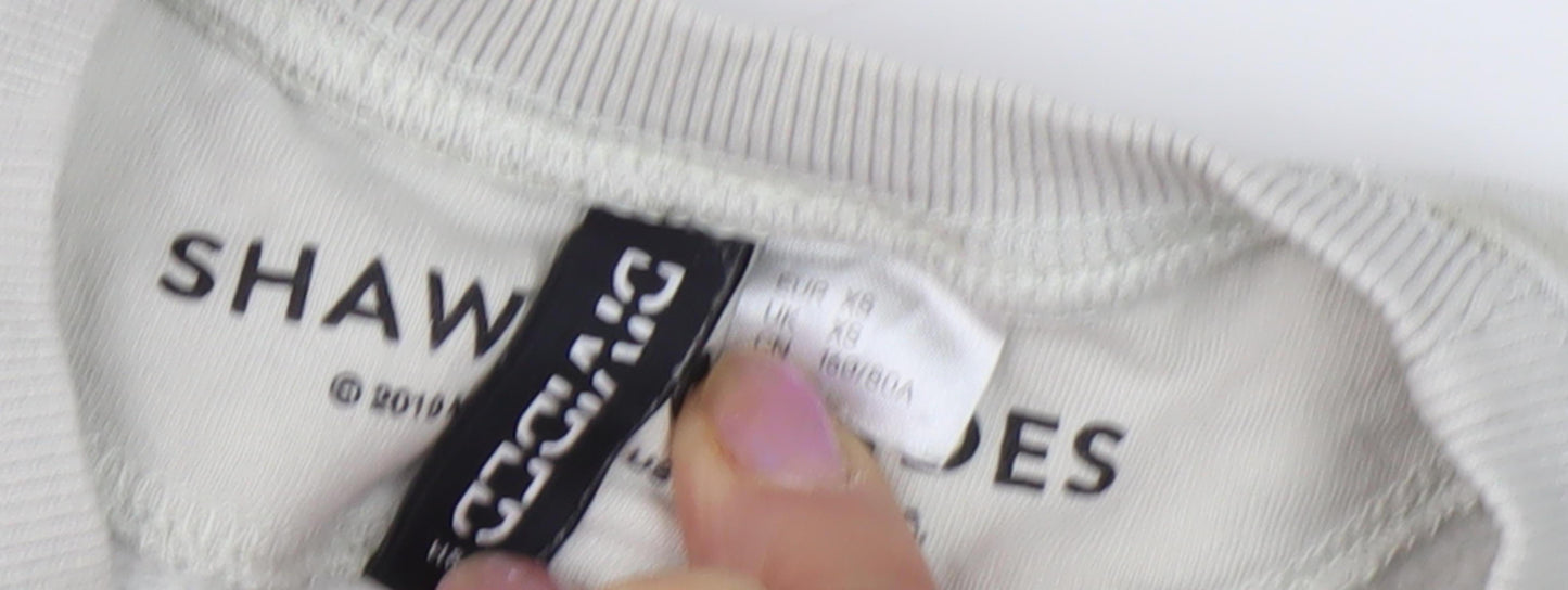 Close-up detail of Divided unisex beige tie-dye pullover sweatshirt xs