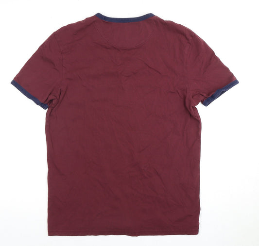 Lyle & Scott Men's Red Crew Neck T-Shirt, Size S