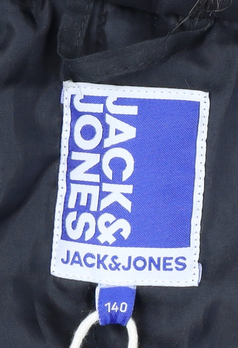Close-up detail of Jack & Jones boys’ black parka coat 12 years winter lined