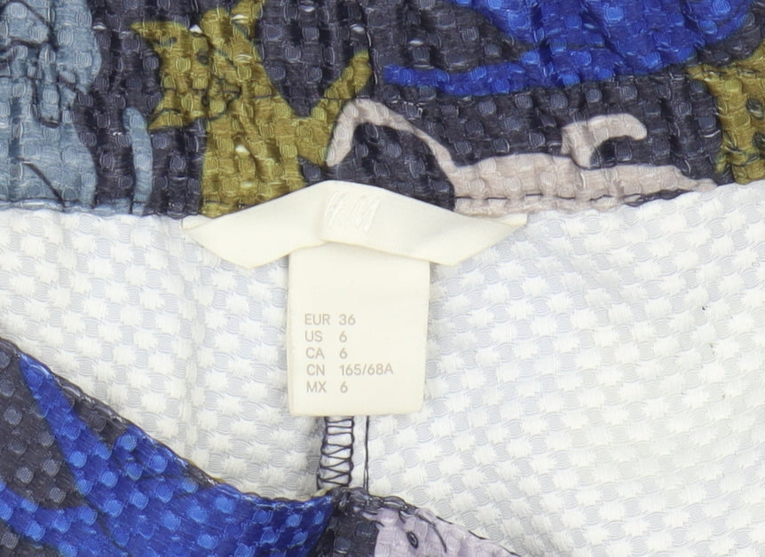 H&M Women's Multicoloured Cat Print Shorts Size 8